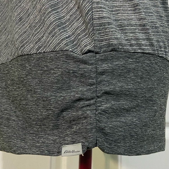 Eddie Bauer women grey tone on tone spandex sleeveless tank top. Size M. Used. - Picture 5 of 8